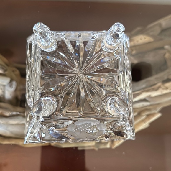 Vintage Lead Crystal Square Candy/Nut Dish with Floral Etched Design - Picture 6 of 6